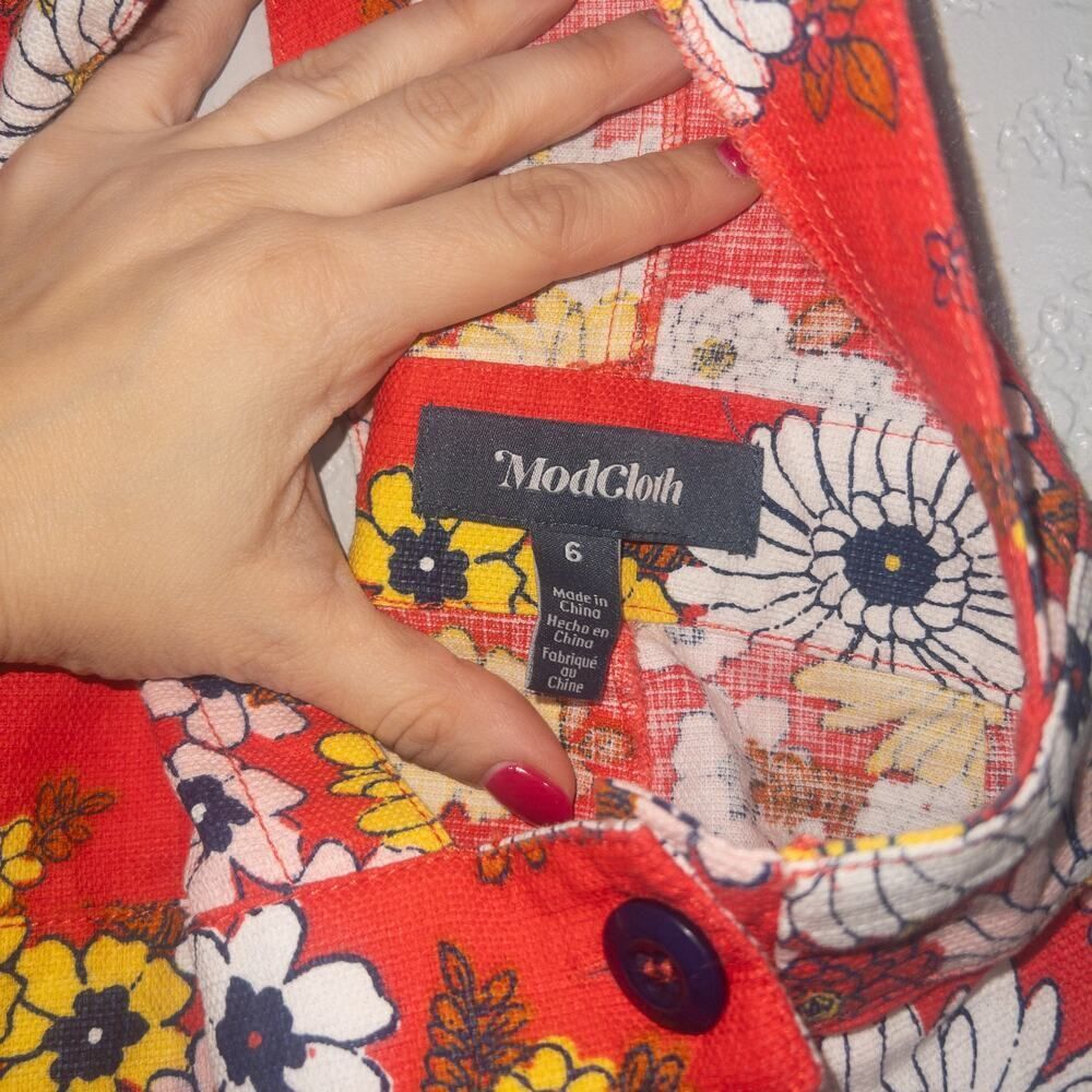 New ModCloth Candy Red Floral Dazed Summer‎ Days Cotton Shortalls 6 - Picture 8 of 9
